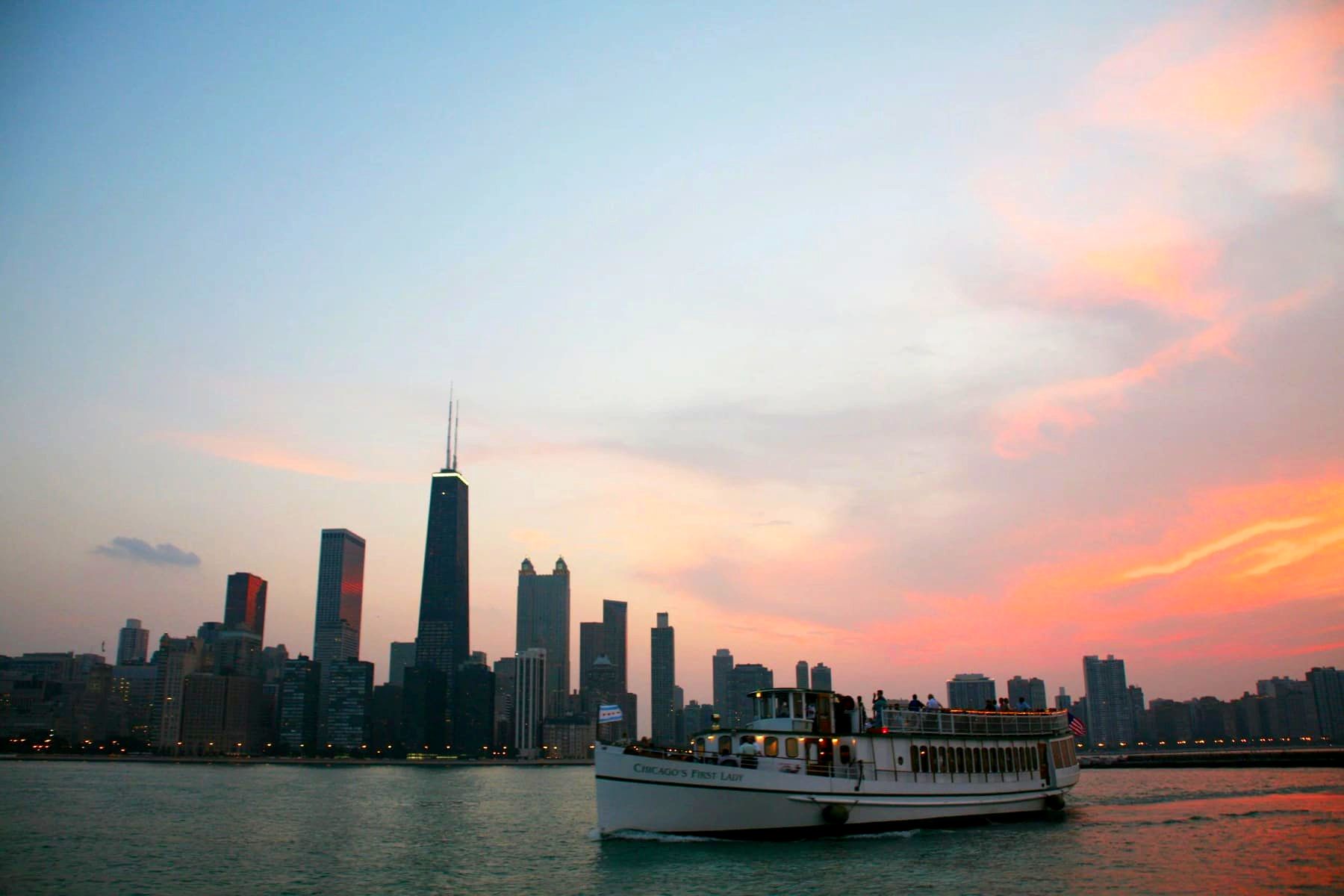 The Chicago’s First Lady cruise boat on the river at sunset
